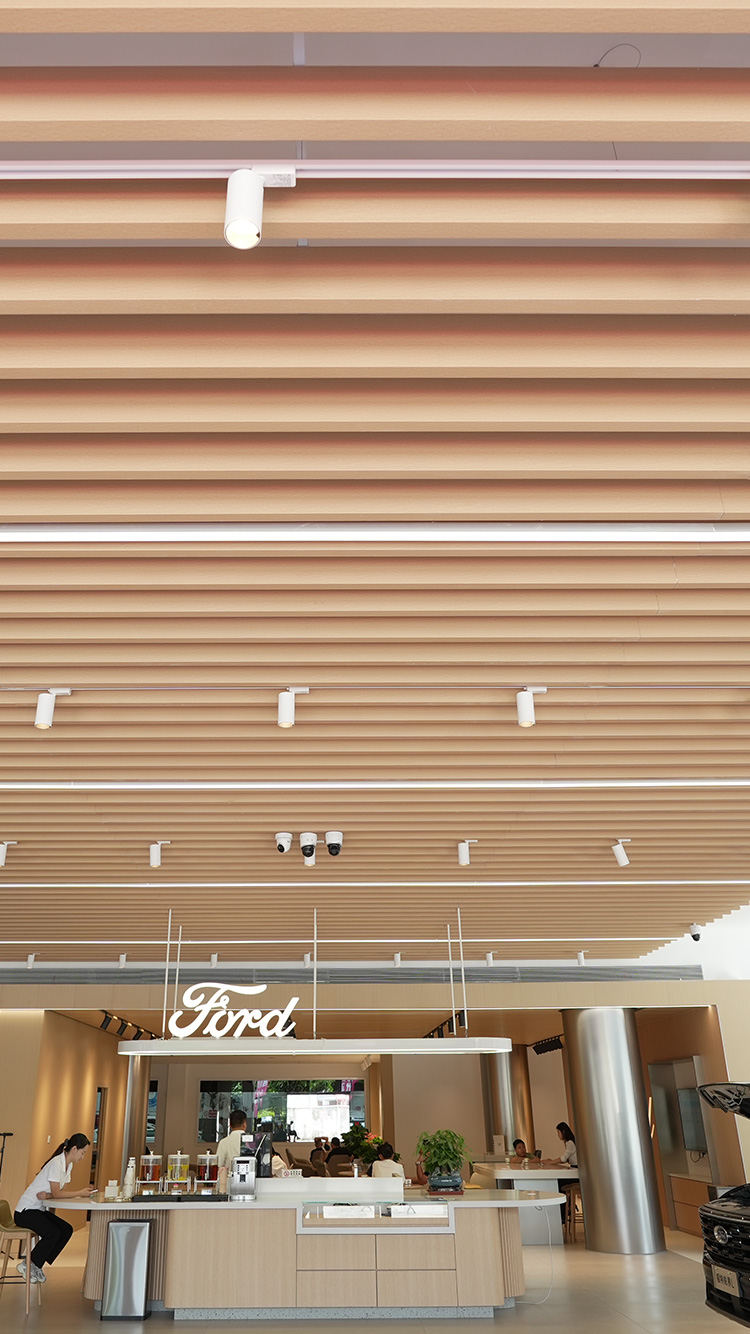 500+ intelligent lighting solutions
trusted by enterprises